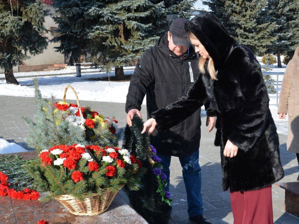 В день освобождения поселка Красная Яруга от немецко-фашистских захватчиков мы почтили память погибших защитников нашей Родины