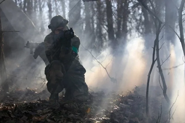 В Белгороде пьяный водитель врезался в укрытие во время погони от ДПС1