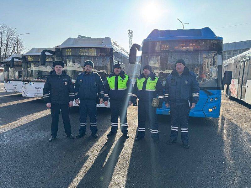 В Белгородской области для водителей маршрутных автобусов проводятся тренинги по безопасной перевозке пассажиров