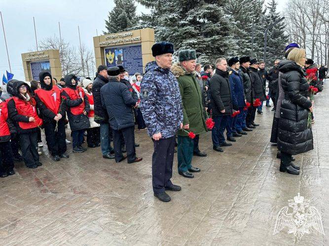 В Старом Осколе представители Росгвардии приняли участие в памятных мероприятиях, посвященных 82 годовщине освобождения города от немецко-фашистских захватчиков