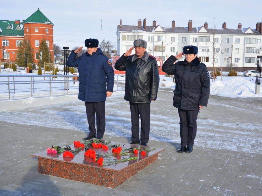 В день освобождения поселка Красная Яруга от немецко-фашистских захватчиков мы почтили память погибших защитников нашей Родины