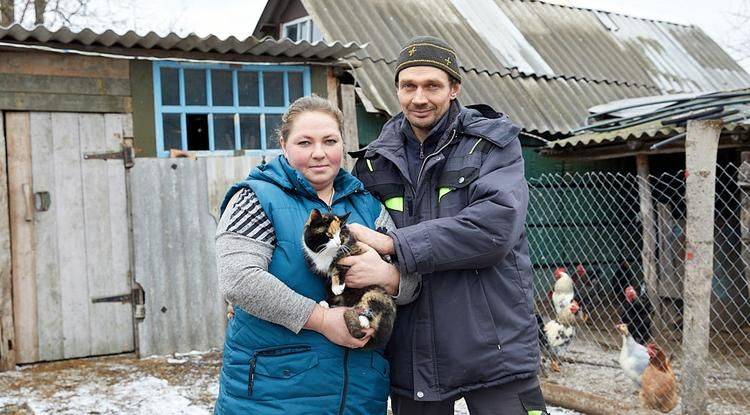 «Отдыхать некогда». Молодая семья из волоконовского села выбрала фермерство делом жизни