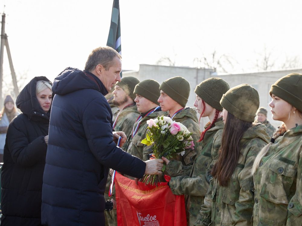 Вячеслав Гладков: Подвели итоги зимнего регионального этапа военно-спортивной игры «Зарница. ВОИН»