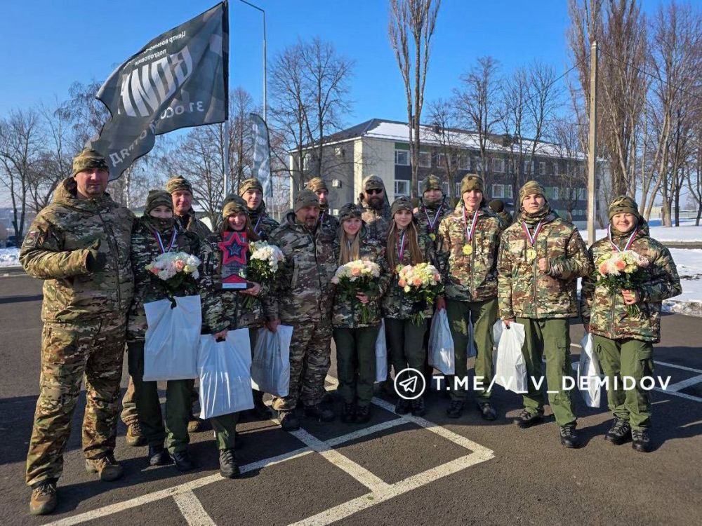 Валентин Демидов поздравил команду Белгорода с победой в военно-спортивной игре «Зарница Воин, зимний этап 2025»