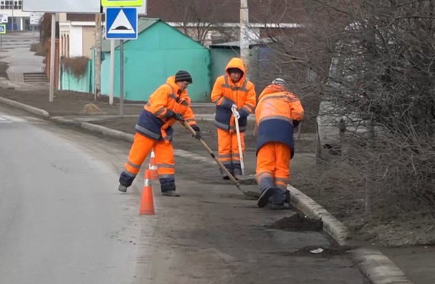 Сотрудники Белгорблагоустройства продолжают наводить порядок в городе