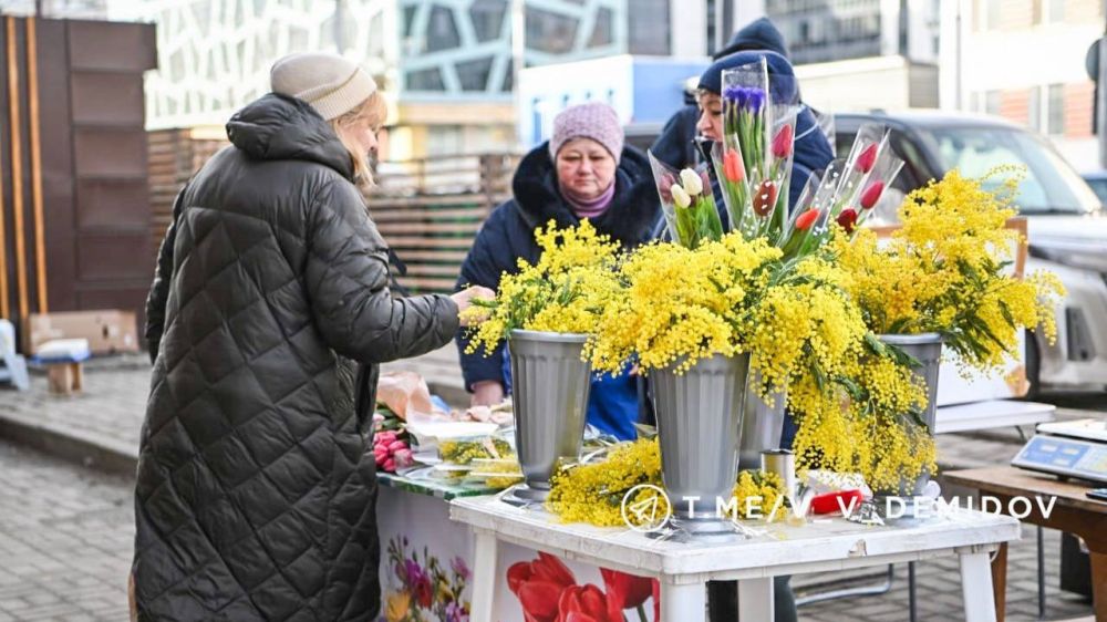 Цветочные ярмарки открылись в Белгороде