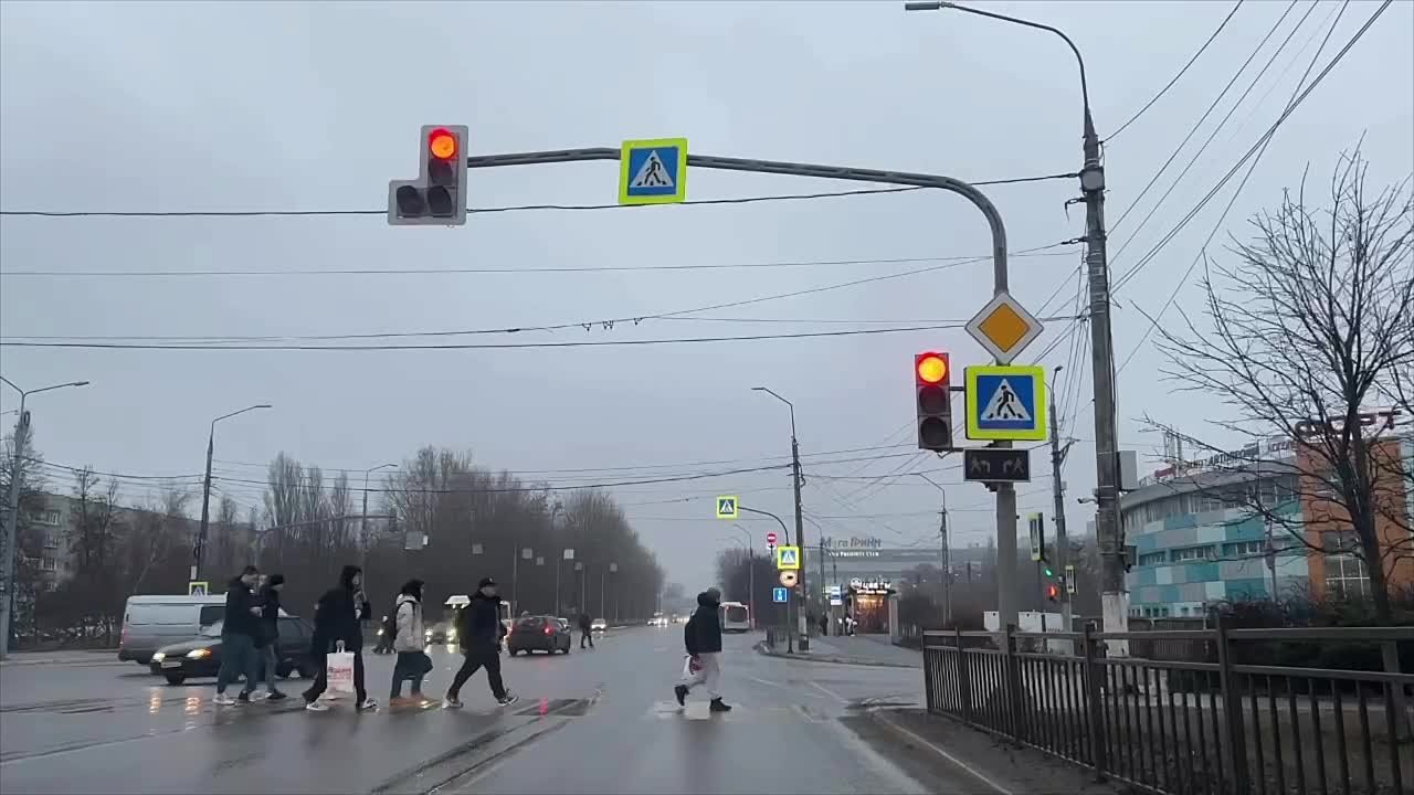 Доброе утро, друзья. Сегодня по прогнозам синоптиков ожидаются небольшие осадки в виде дождя Обязательно проверьте работу всех приборов и наличие жидкости с бачке омывателя Берегите себя, соблюдайте скоростной режим и не...