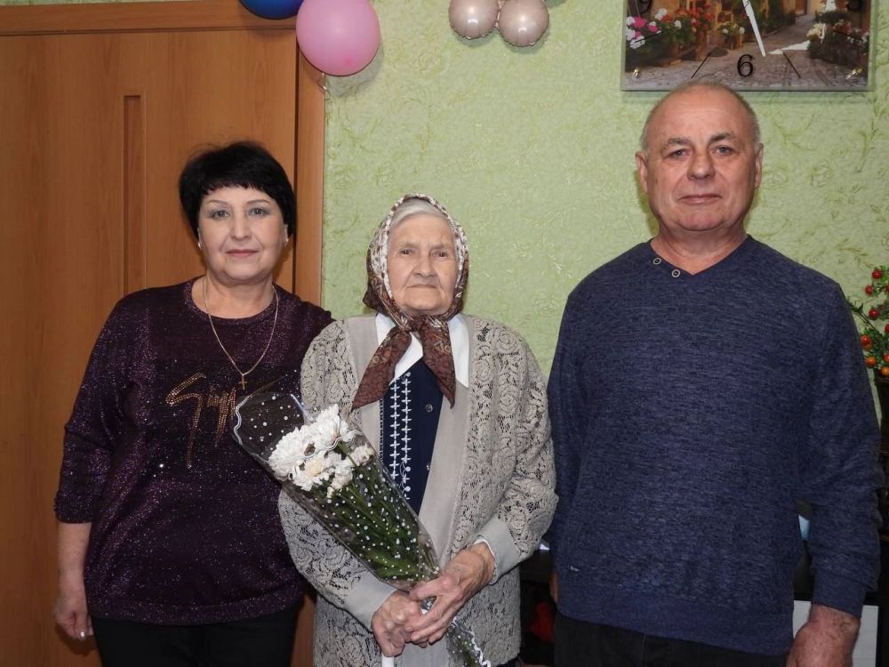 Татьяна Киричкова: Сегодня свой 95-летний юбилей отмечает жительница поселка Ровеньки Евдокия Тихоновна Пигунова — ветеран труда, труженик тыла!