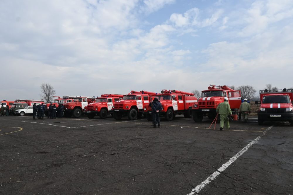 В нашем районе прошёл смотр сил и средств по готовности к пожароопасному периоду