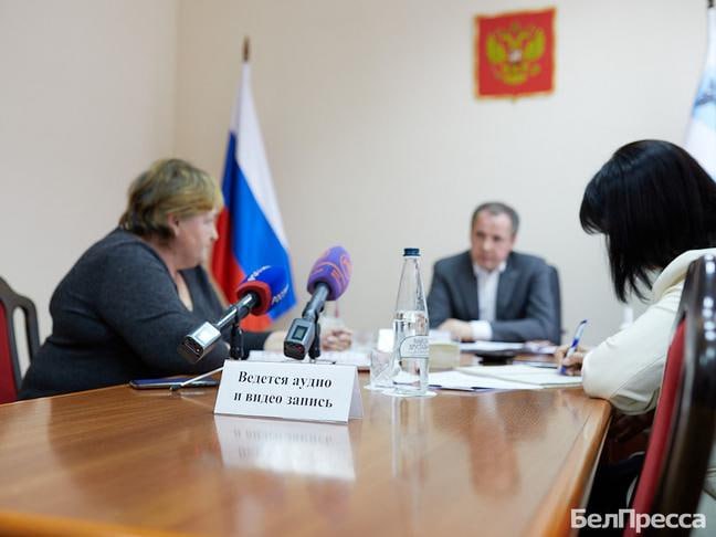 Вячеслав Гладков провёл личный приём граждан в Белгороде