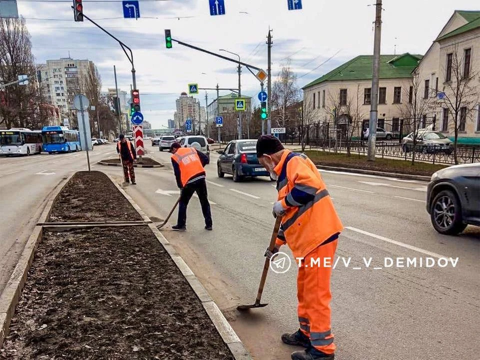 Уборкой Белгорода после зимы занимаются порядка 500 специалистов0