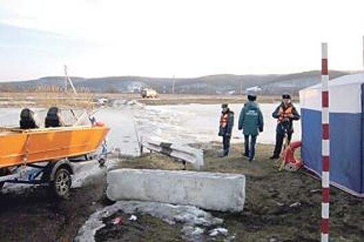 Вода и лёд. В Белгородской области началось половодье